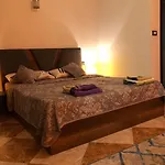 Schoene Wohnung Mit Blick Auf Nil Und Pyramiden